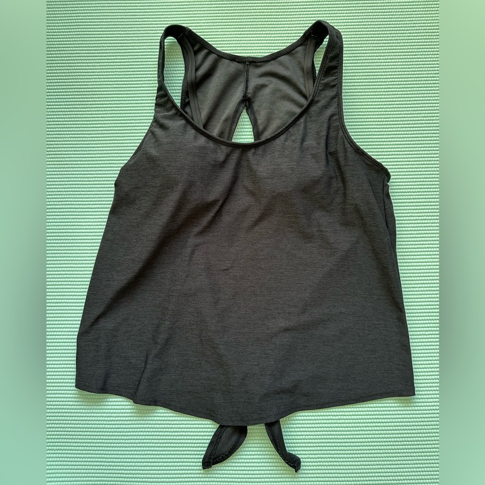 Women’s Kona Sol Tie Back Tankini Top 
Color Black 
Size Small
NWOT